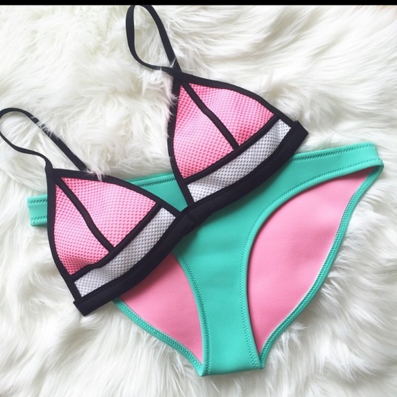 Triangl Bikini top - Picture 5 of 5